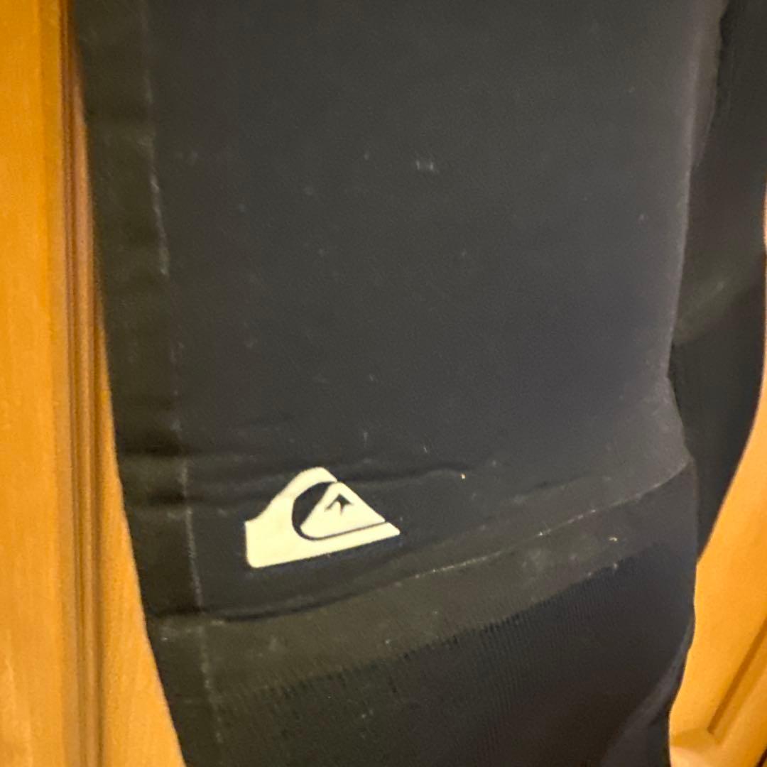 Quiksilver フルスーツブラックMLサイズ