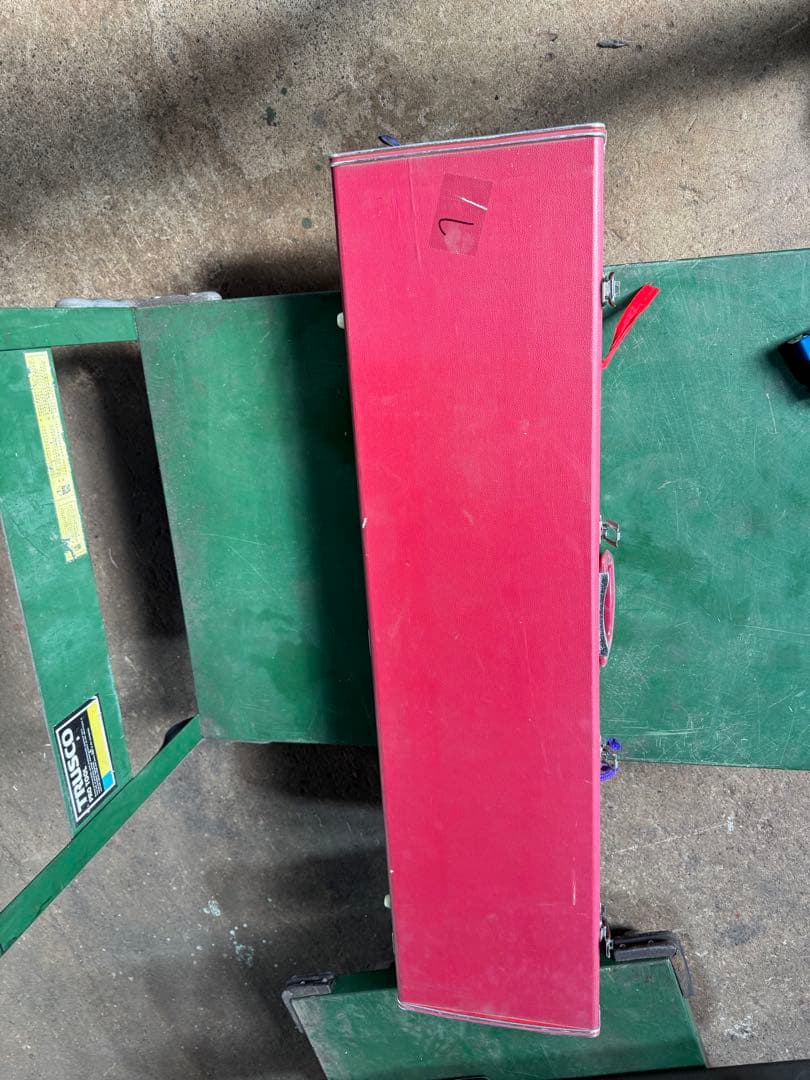 7-津軽三味線?　高級糸巻き 紅木？ハードケース&付属