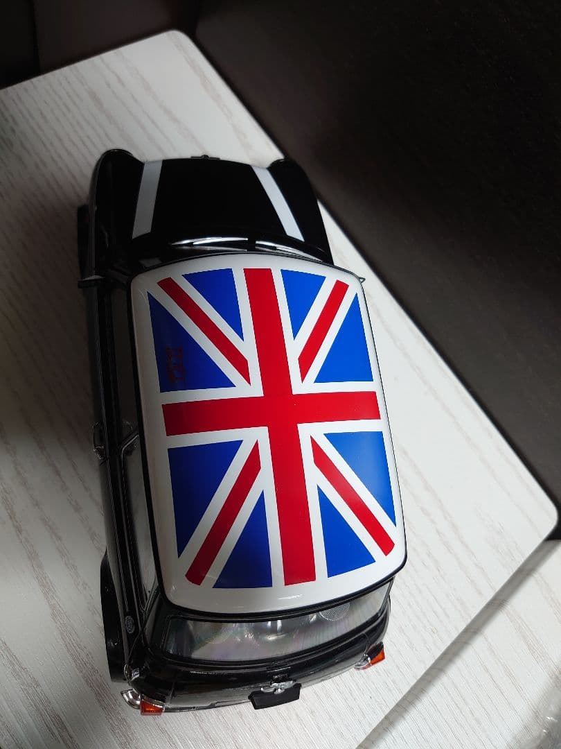 KK-Scale 1/12 ミニクーパー ダイキャスト フィギュア