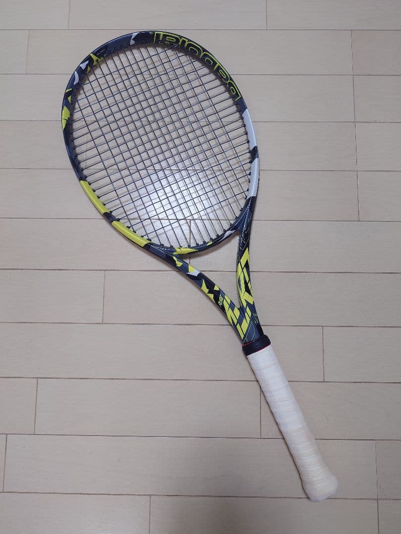 【美品】Babolat PURE AERO PLUS テニスラケット G2