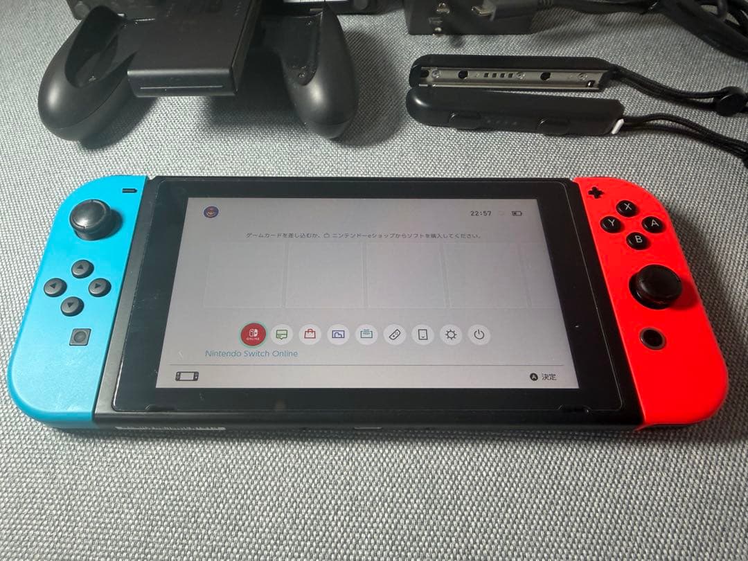 Nintendo Switch 本体　※SDカード128GB付き