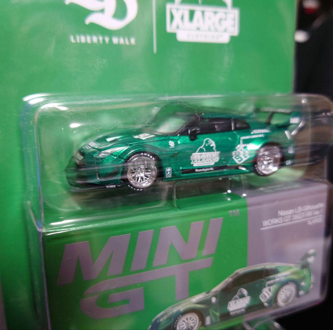 2台セット LBWK MINIGT × XLARGE NISSAN 35GT