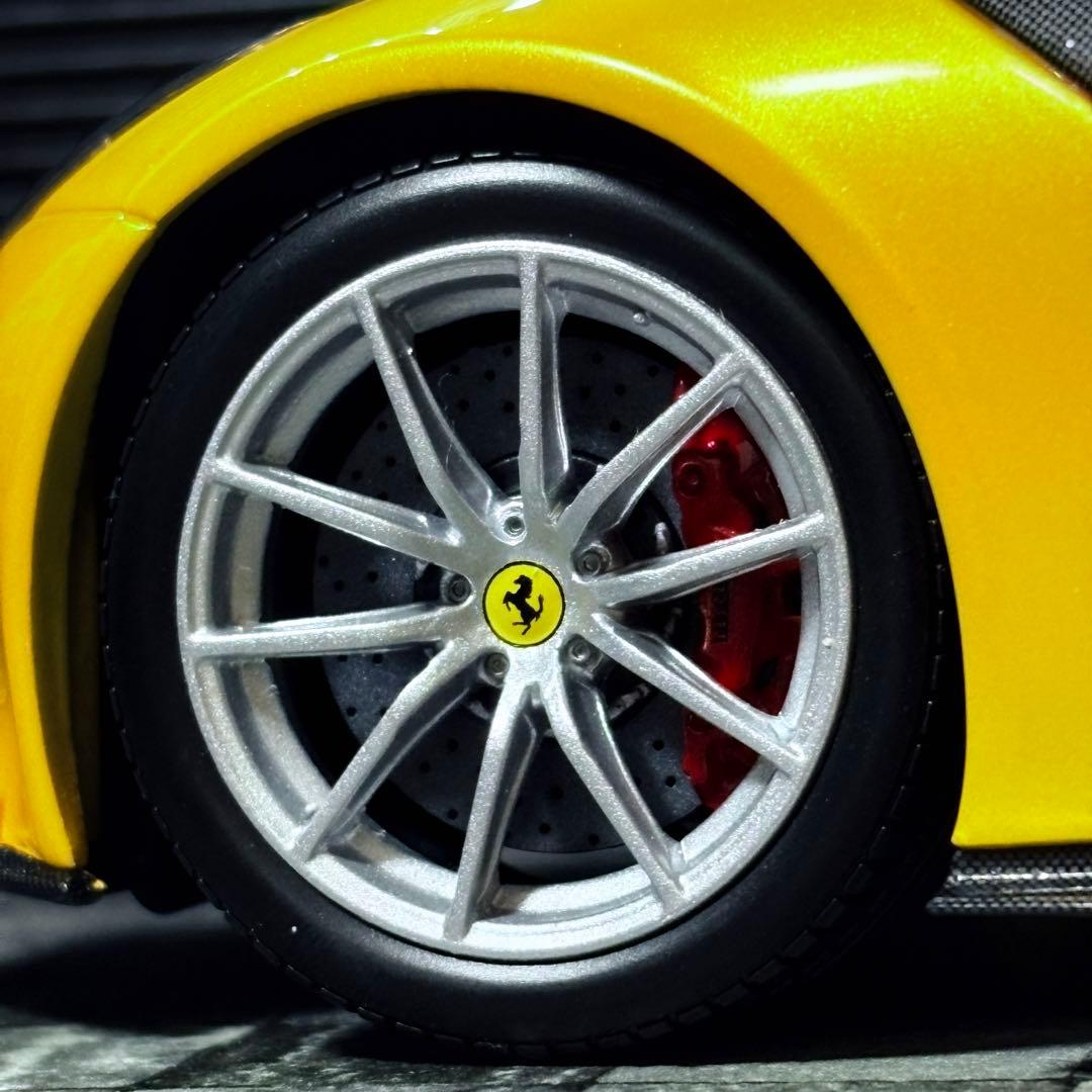 1/18 BBR フェラーリ F12 tdf GIALLO MODENA