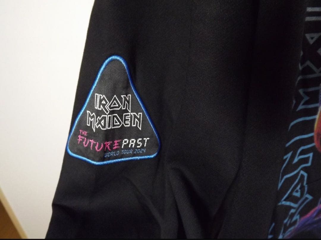 新品 アイアンメイデン　2024 ジャパンツアー ジップパーカー　会場購入