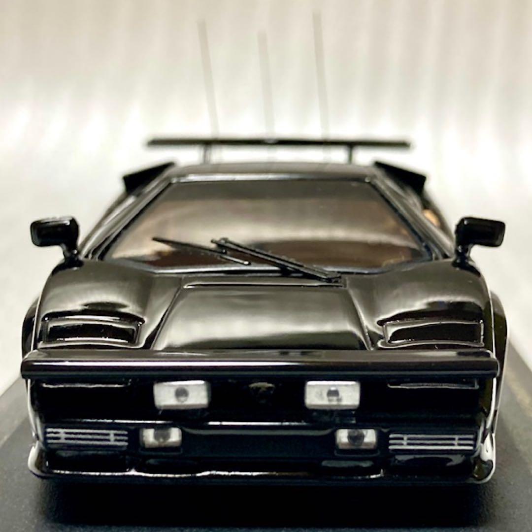 ジール特注1/43ランボルギーニカウンタック12本マフラー仕様 超希少 極美品！
