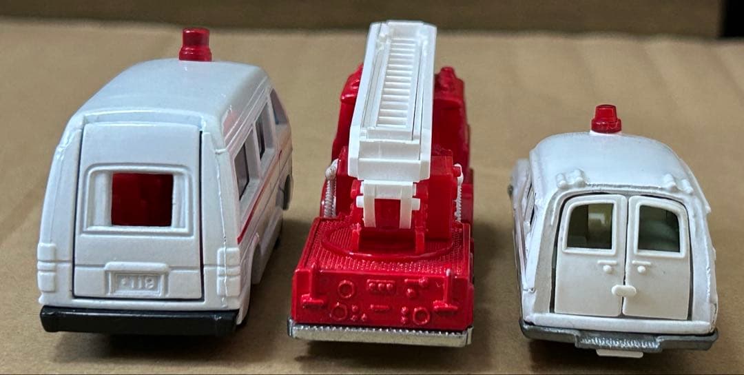 日本製 トミカ 緊急車 5台セット