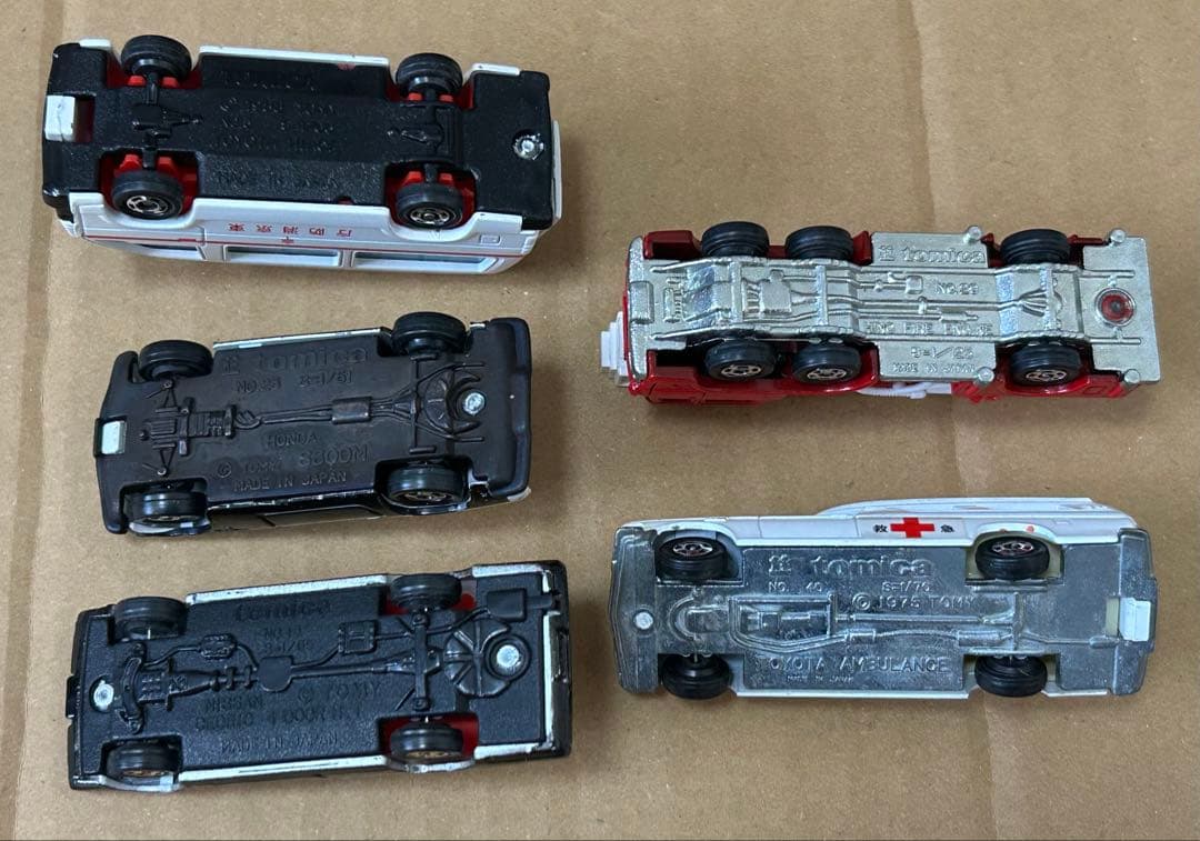 日本製 トミカ 緊急車 5台セット
