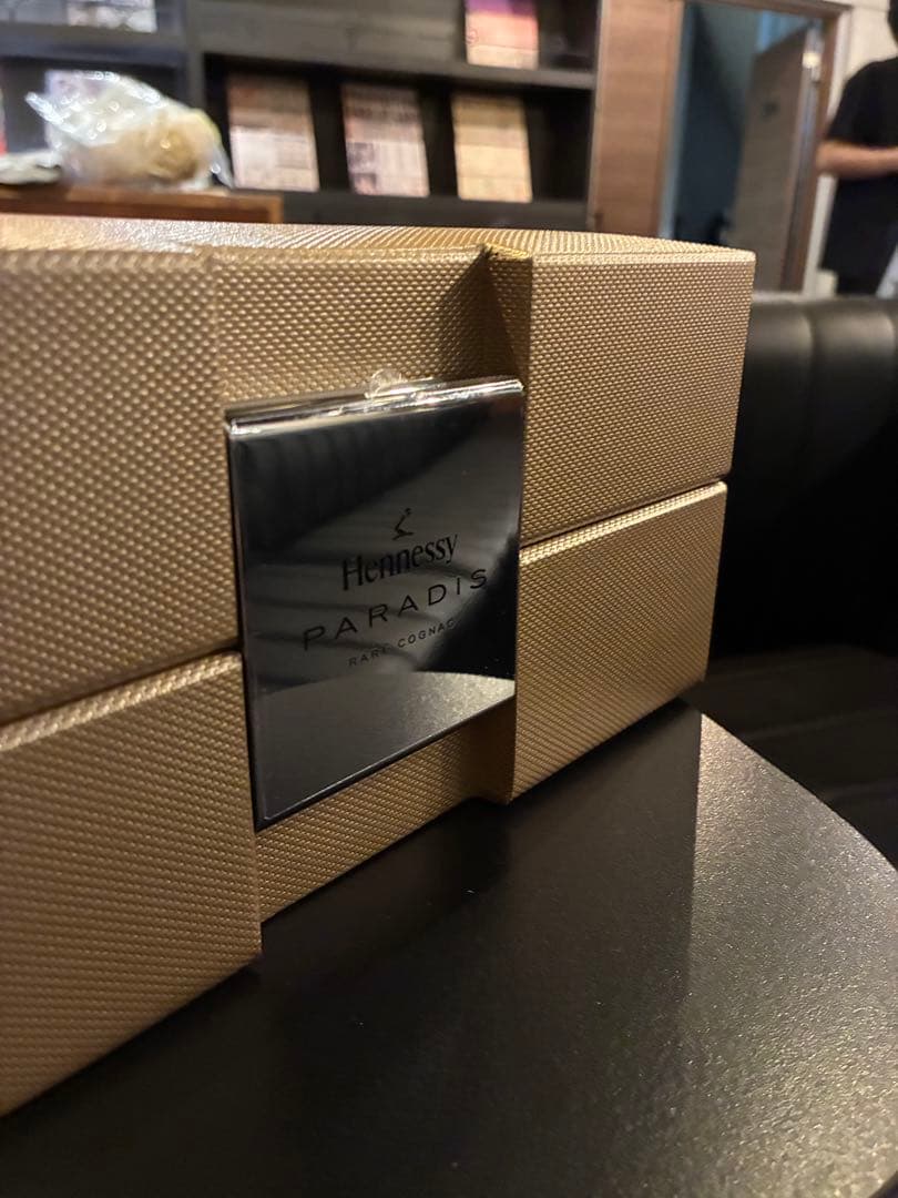 Hennessy Paradis ヘネシー　パラディ　空瓶空箱2セット