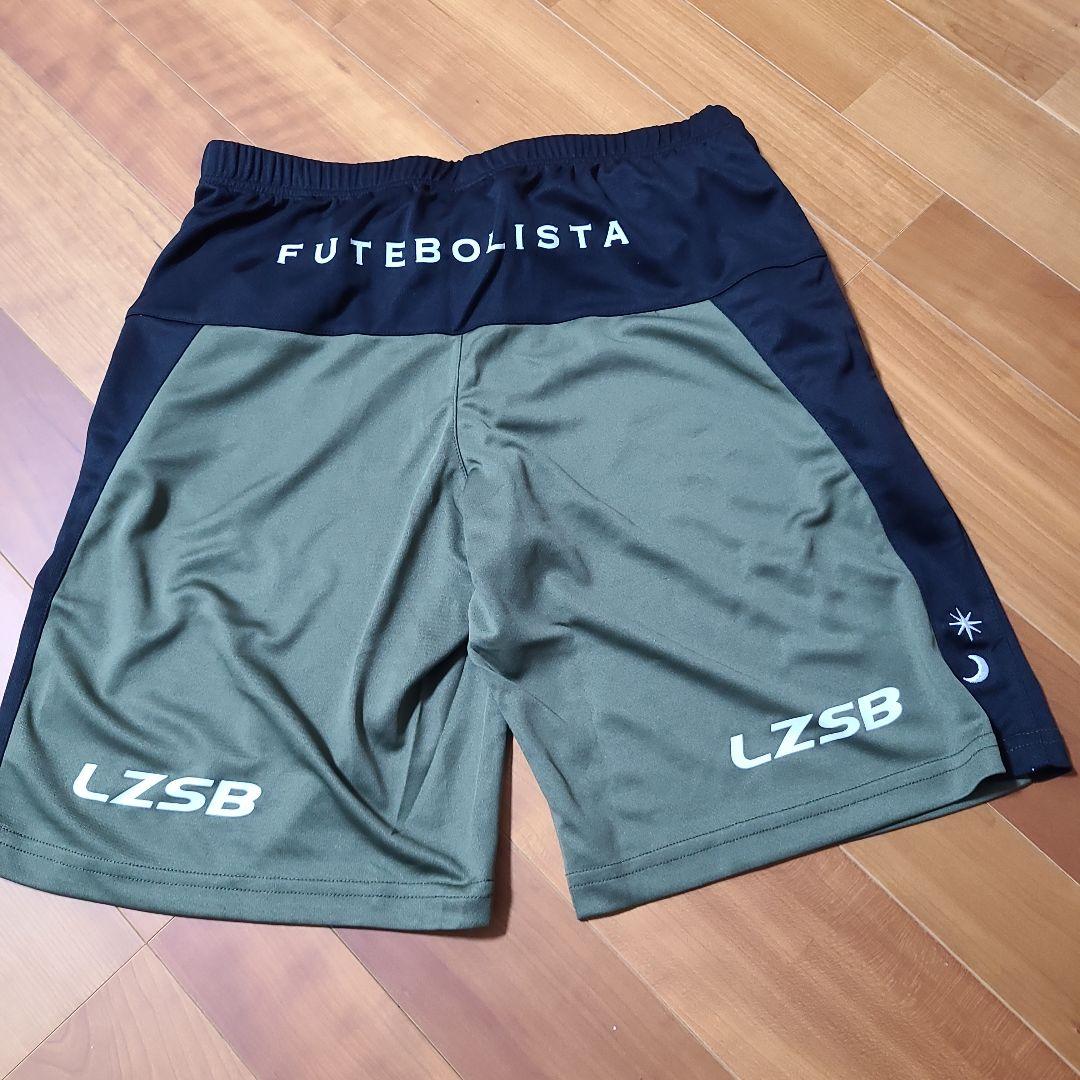 オリーブグリーン 半袖シャツとショートパンツ セット