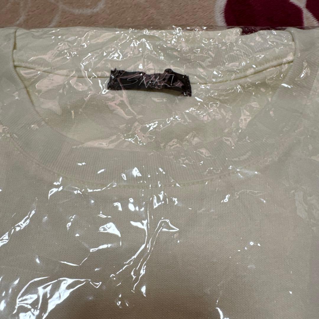 snaked lows Tシャツ