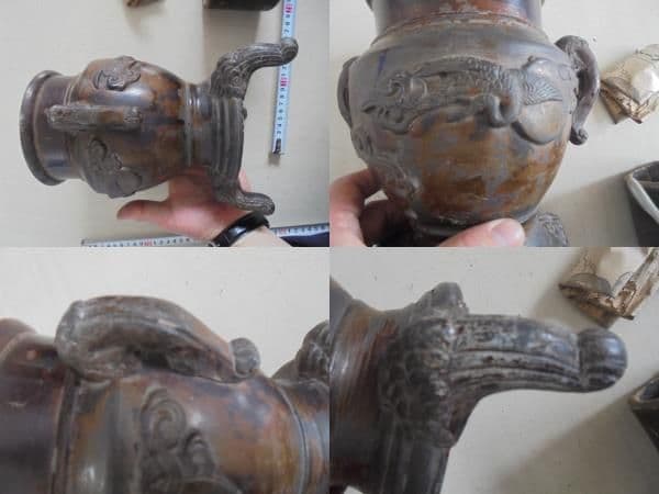 AKa6859　古い　陶器製　花立　当時物