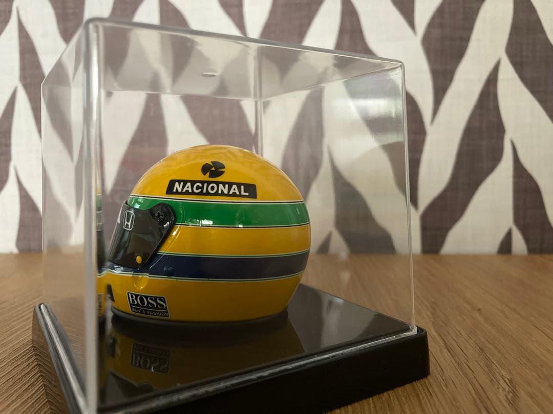 スピカマルボロ仕様　スパーク　1/5 セナ　ヘルメットコレクション　1/5