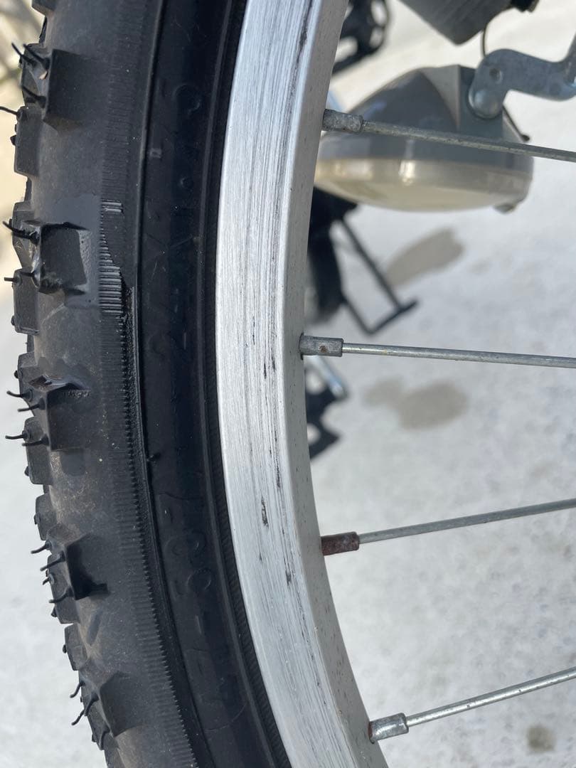 24インチ6段変速 子供用折りたたみ自転車　MTB 折りたたみ自転車 黒/赤