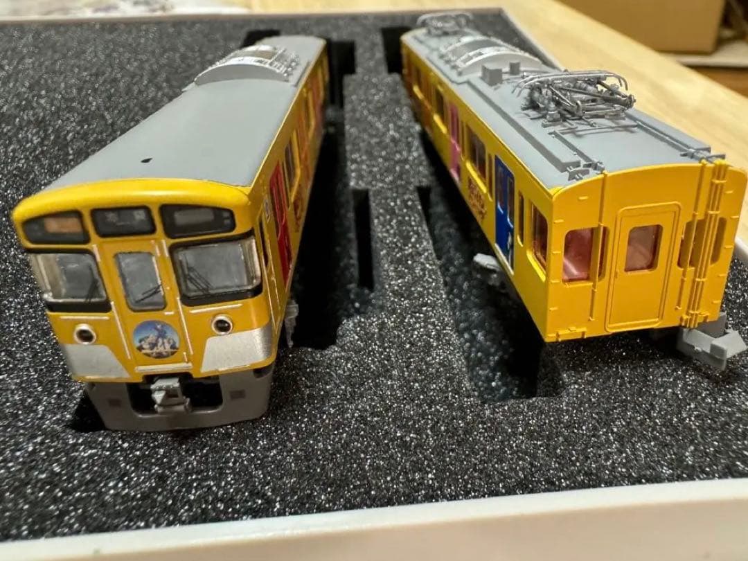 クロスポイント　西武新2000系2463編成　終末トレインコラボ記念ラッピング