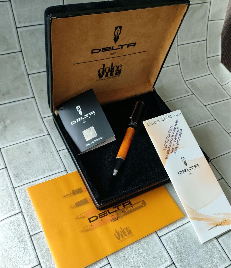 デルタ（delta）ドルチェビータ　万年筆　ボールペンセット　箱付き