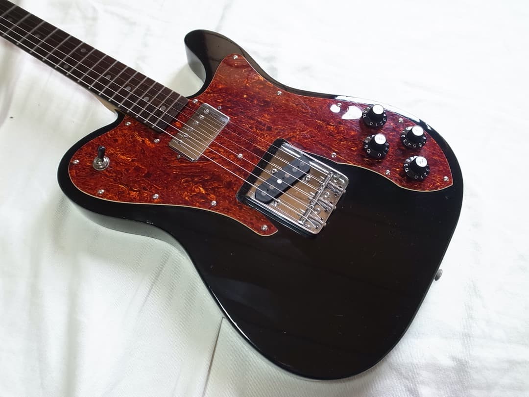 レアBrian　by　bacchus　ブライアン　テレキャスターカスタムタイプ