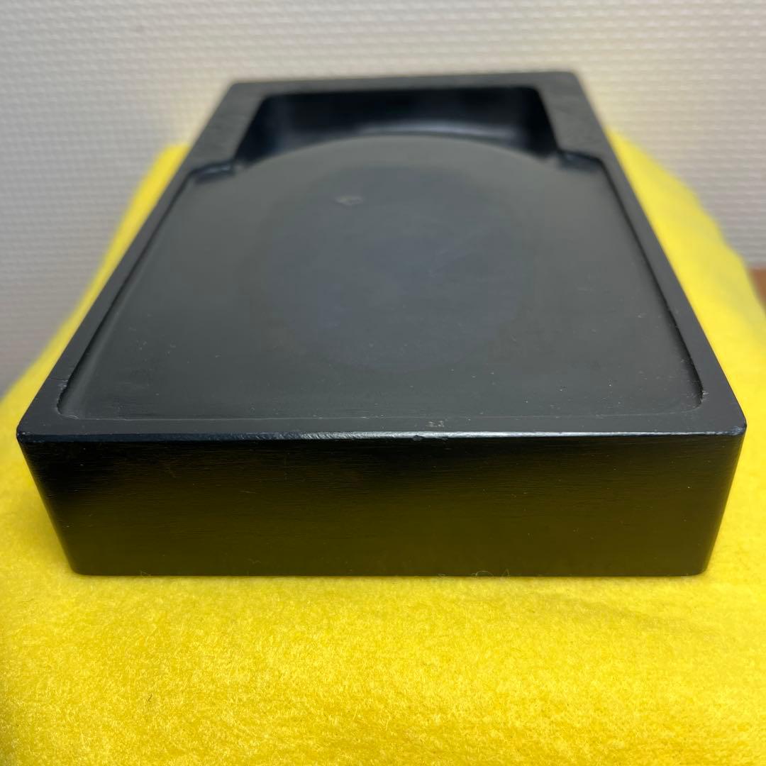 ⭕️端渓硯　牡丹彫刻美しい　硯陰を削り彫り