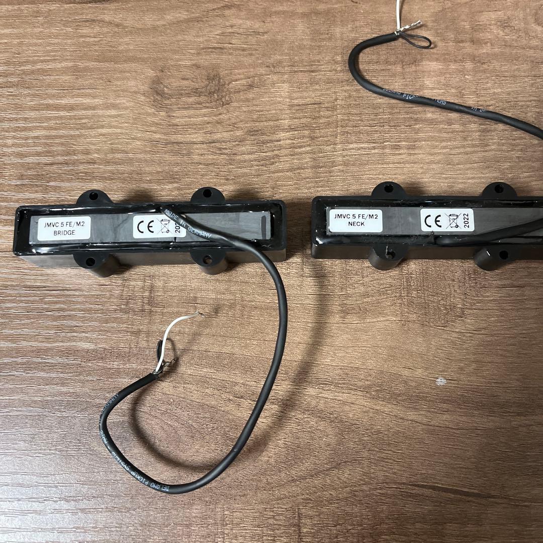ベース DELANO JMVC 5 FE/M2 NECK BRIDGE Set