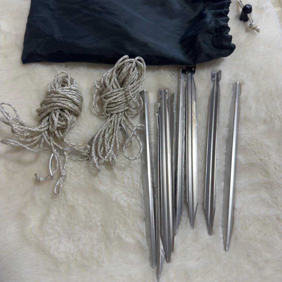 美品モンベル　Mini Tarp HX ポール2本セット　ダークグリーン