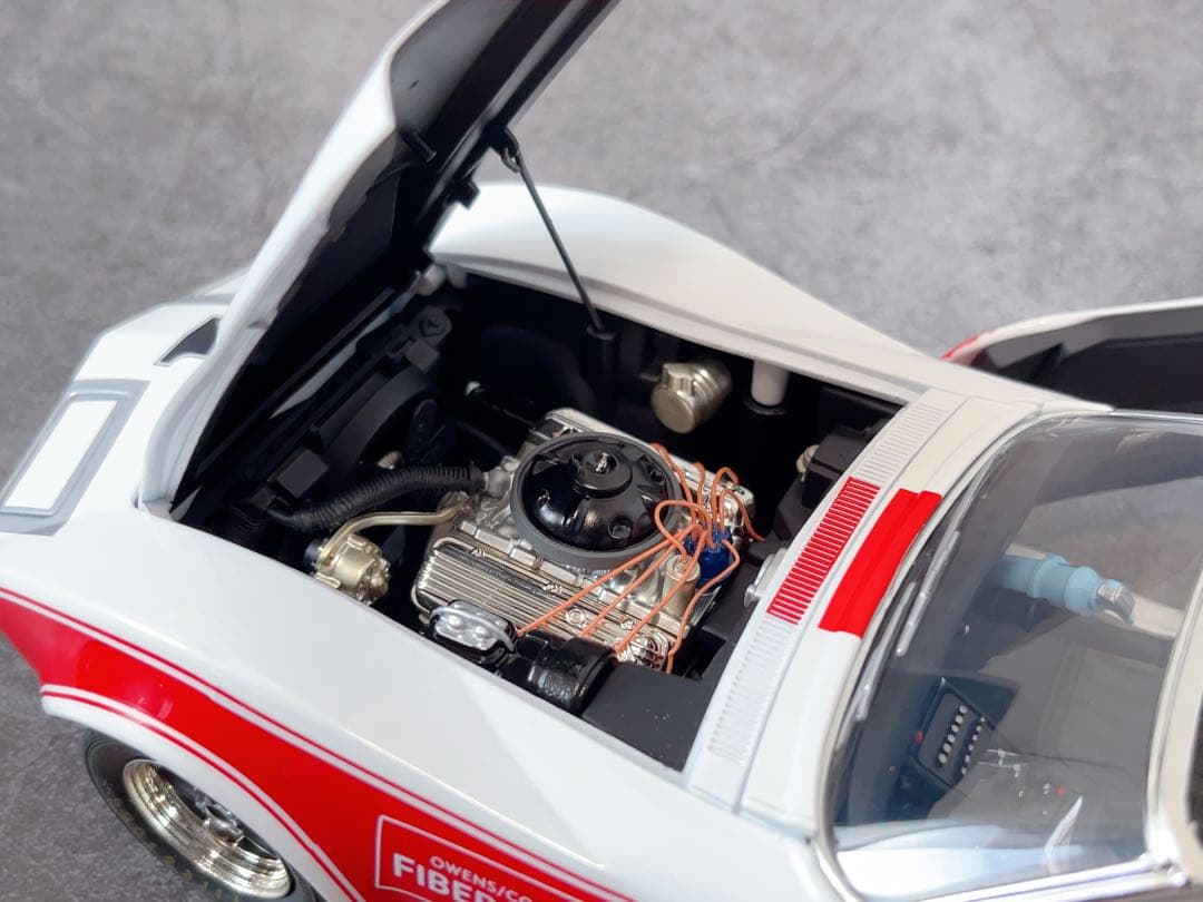 カルーセル 1 1/18 シボレー コルベット L88 優勝車　ミニカー