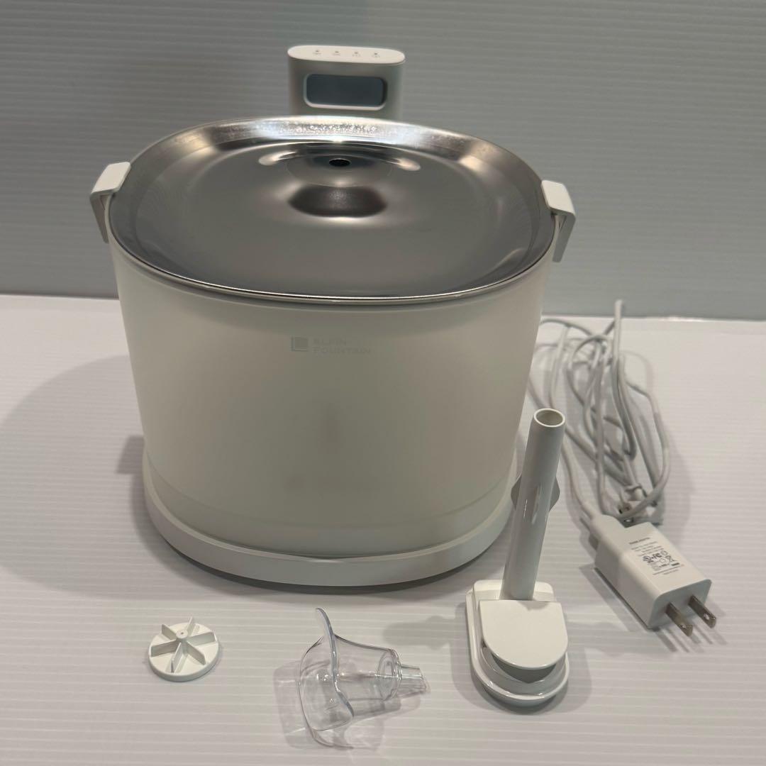 エルフィン(ELFIN)給水器 E1+ 未使用フィルタ14枚＋新品ケアキット