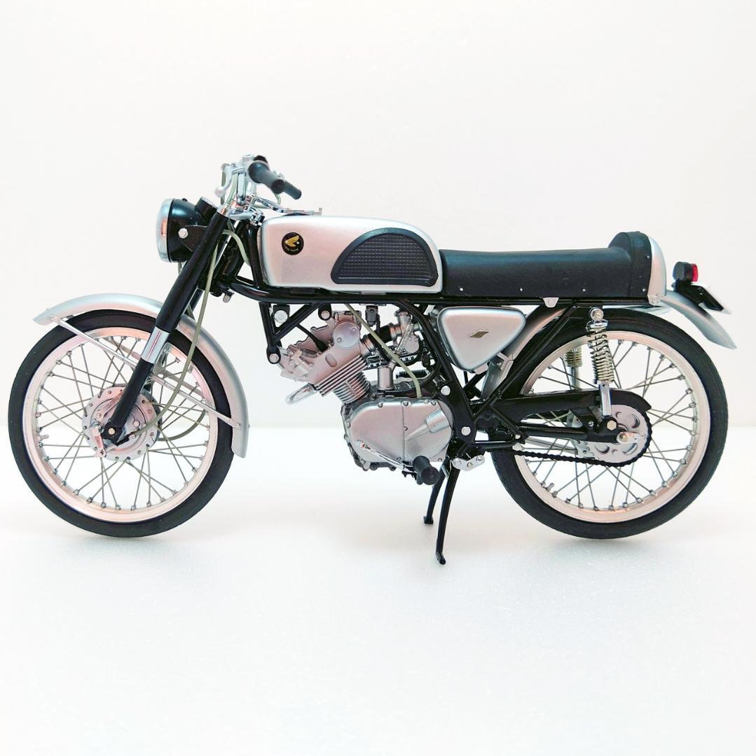 希少　EBBRO　ホンダ　CR110　ストリート　1962　バイク　精密模型