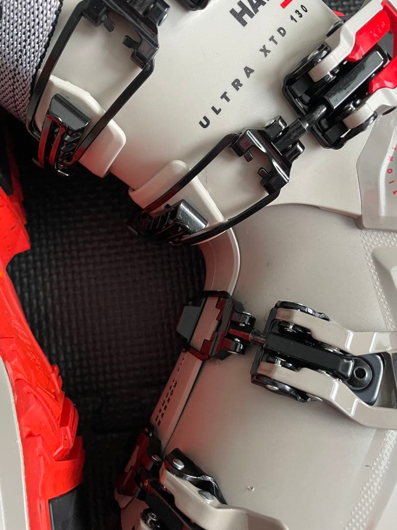 ATOMIC　HAWX　ULTRA　XTD　130　GW　25/25.5