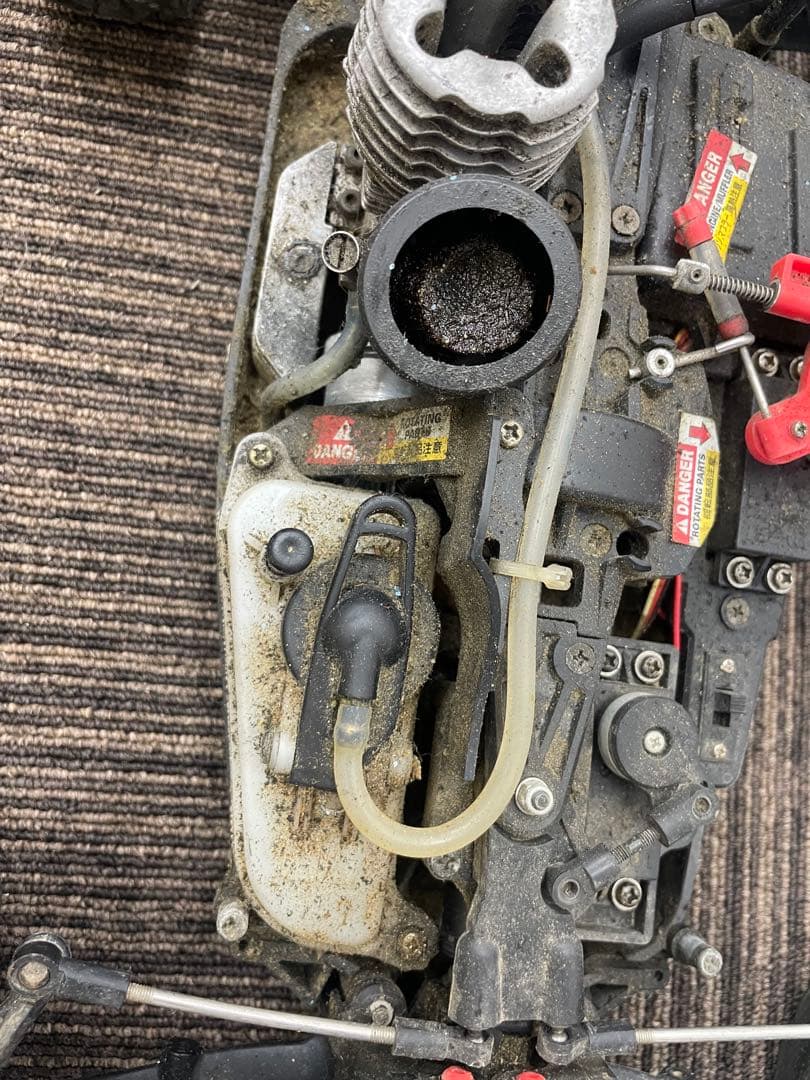 タミヤラジコン エンジン２台ジャンク品　プロポあり