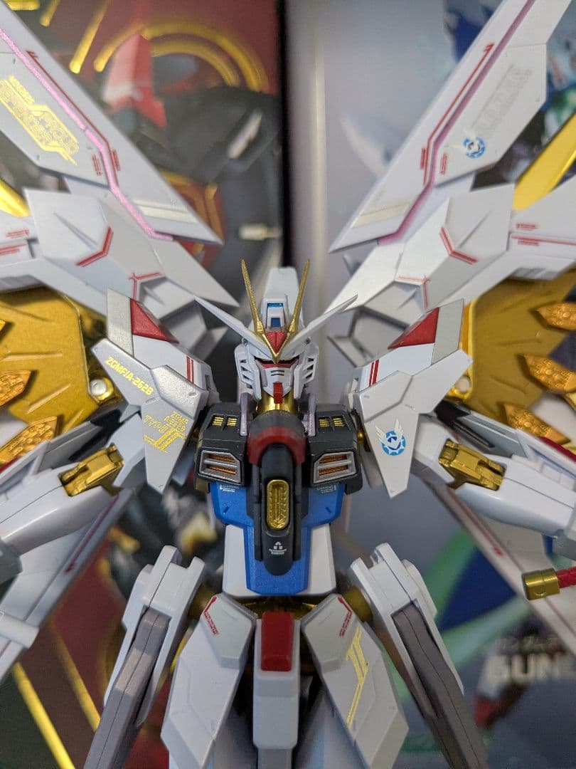 ストライクフリーダム弐式　プラウドディフェンダー　ラクス　ライドオン3点セット