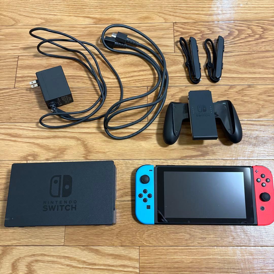 Nintendo Switch 本体 青/赤 Joy-Con付き