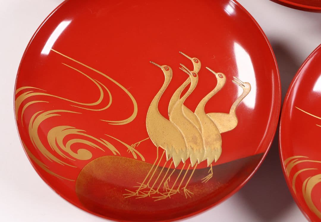 【CM375】時代木製漆器 光琳写 金蒔絵 群鶴図 朱塗 引盃 五客 小皿 杯