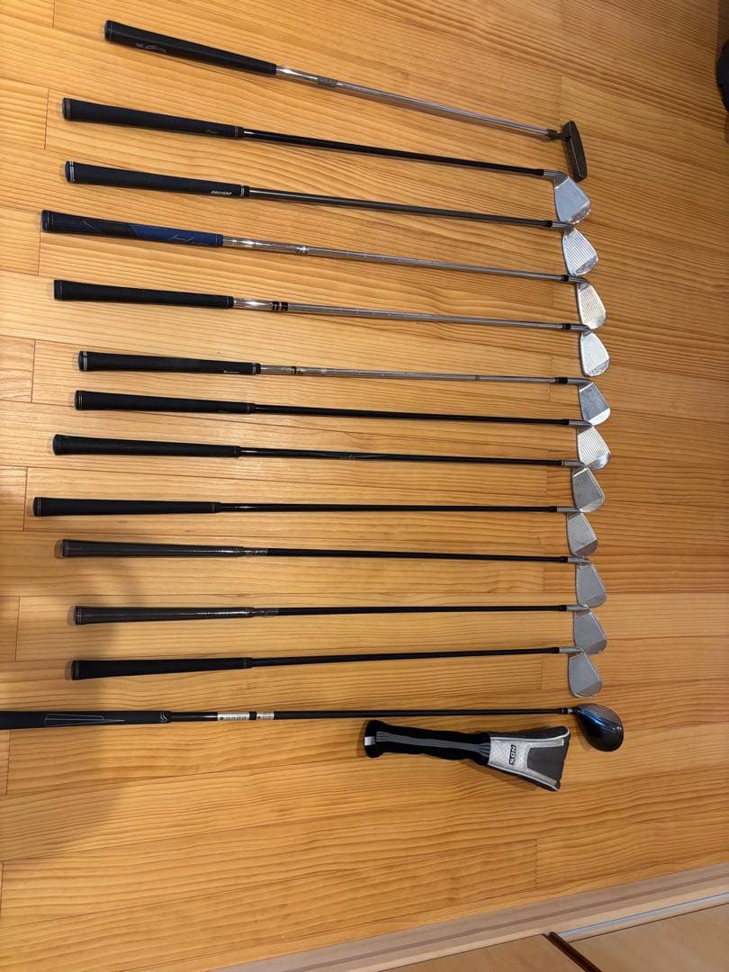 し*う様 Nike ゴルフバッグ・キャディバッグ 13本（2本は新品）　新品ボー