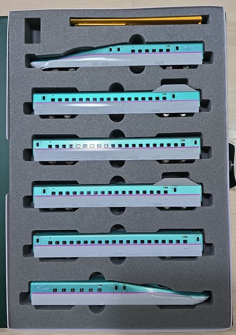 KATO 10-857,858,859 E5系新幹線 はやぶさ