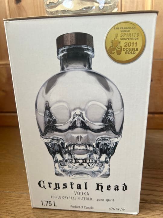 2011年クリスタルヘッド　1.75L ウォッカ