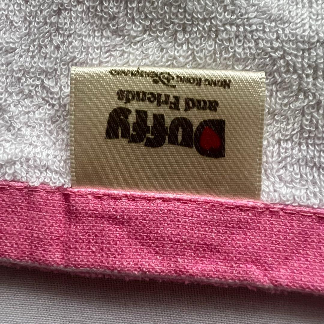 【在庫限り】【レア】ダッフィー　タオルハンカチ　ディズニー　限定