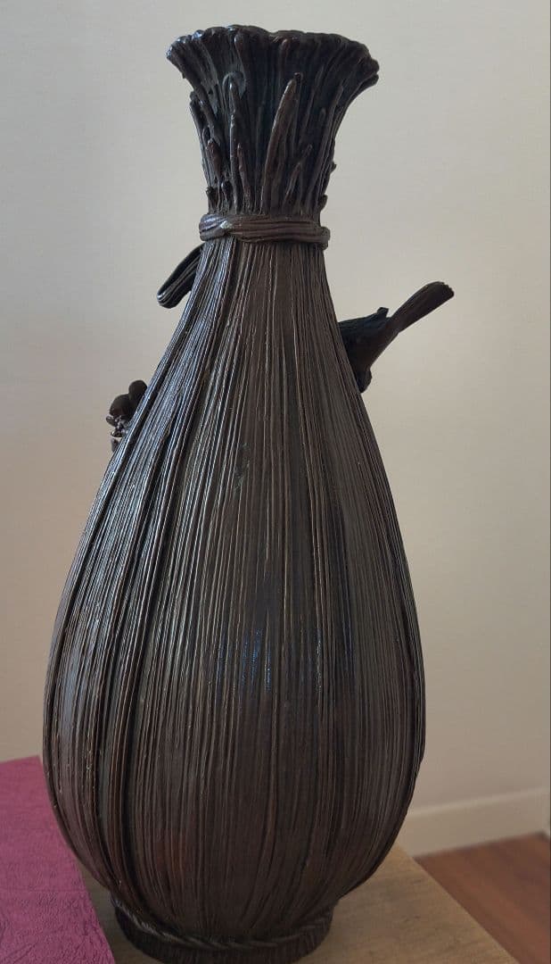 金属製鳥と花の装飾花瓶　金工家　二上常太郎