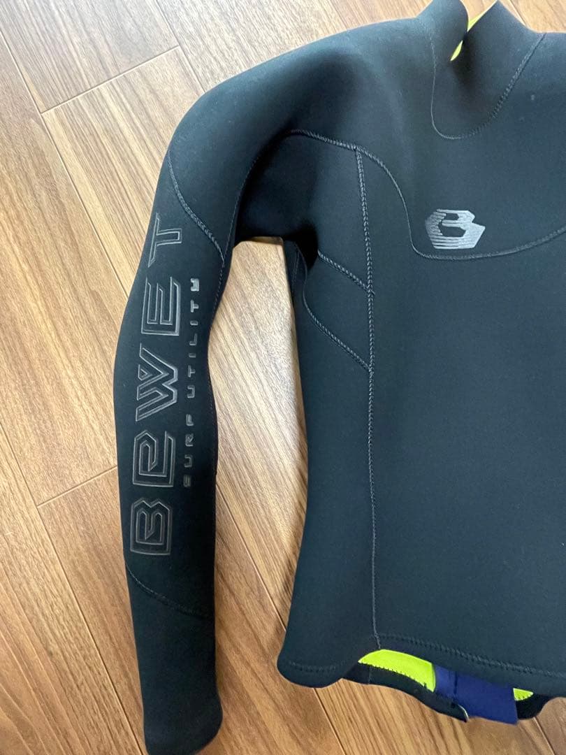 BEWET 2×2 ロングスリーブタッパー