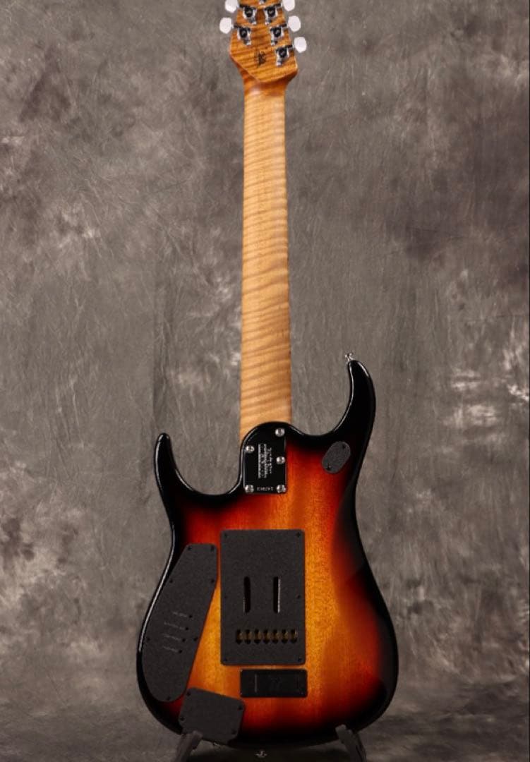 【送料込み】musicman JP 15-7 （通常価格より約17万円安）