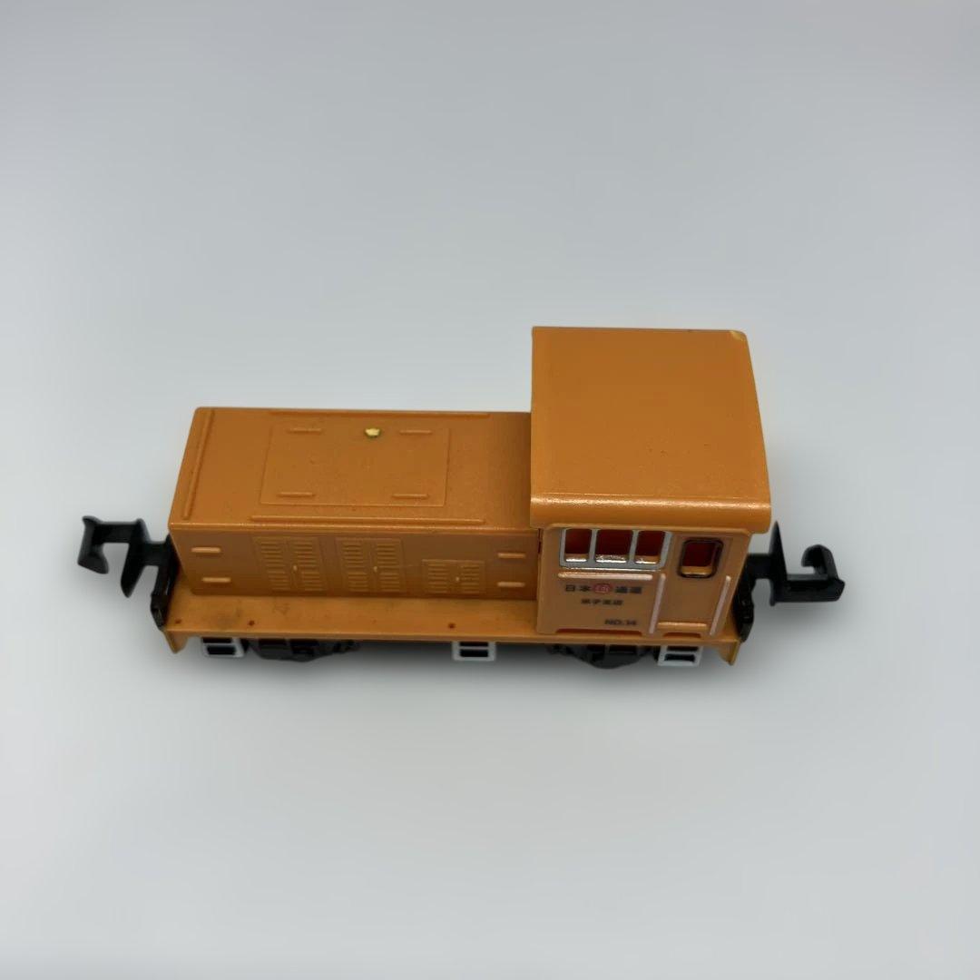 M251118★アシェット 日本の貨物列車 20t貨車移動機(日本通運) 動力車