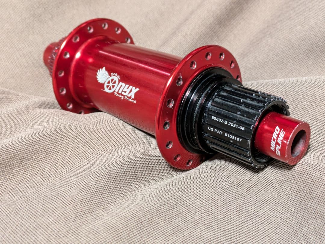 【値下げ】ONYXファットバイク用Rハブ177mmx12mm32H MSフリー