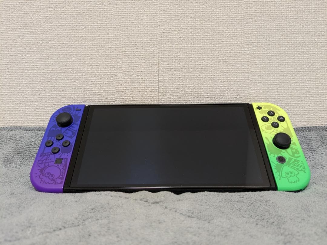 【ケース付き】Nintendo Switch 本体 スプラトゥーン3エディション