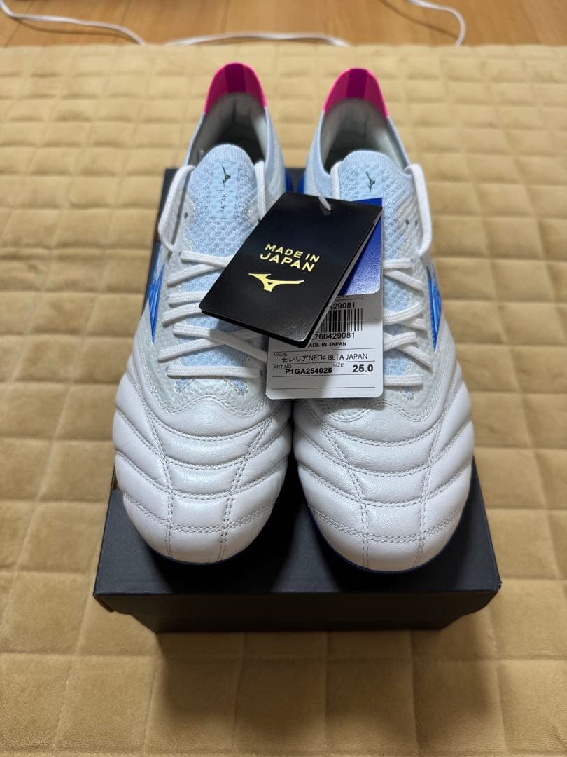 ★新品★ モレリア NEO 4β JAPAN 限定カラー 25cm （おまけ付）