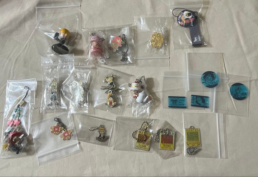 匿名配送/入手困難 ONE PIECE グッズ92点セット(画像)当時物