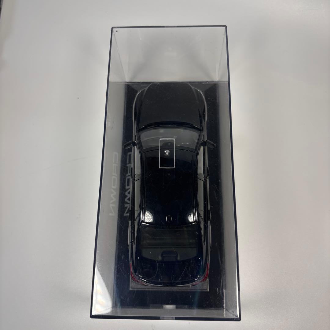 非売品 ディーラー正規 TOYOTA CROWN RS 1/43ダイキャスト黒