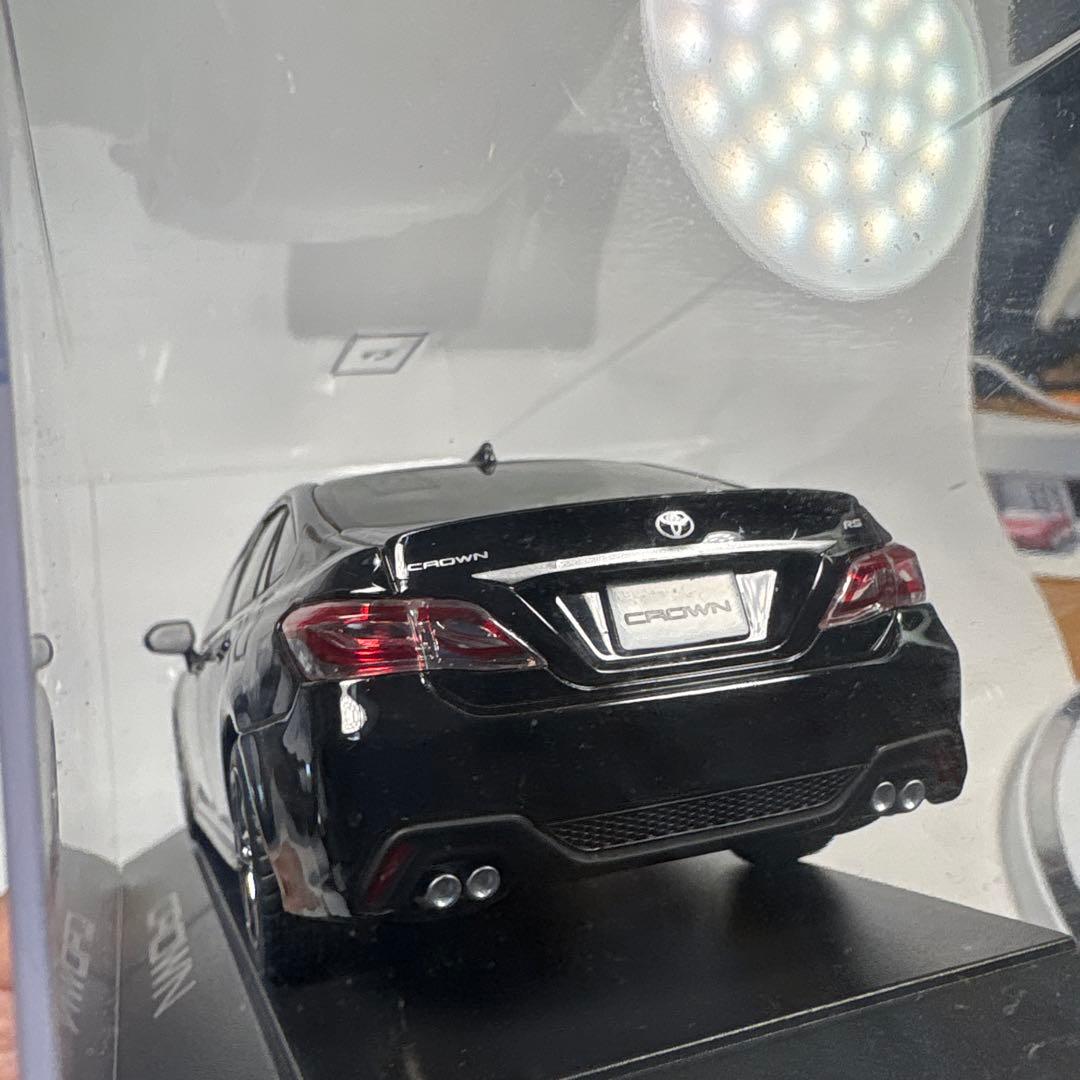 非売品 ディーラー正規 TOYOTA CROWN RS 1/43ダイキャスト黒