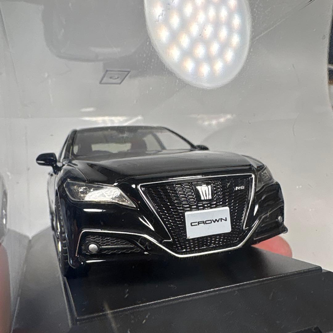 非売品 ディーラー正規 TOYOTA CROWN RS 1/43ダイキャスト黒