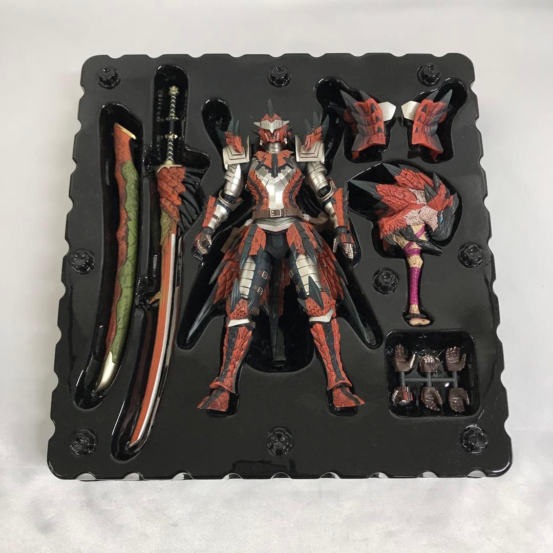 レウス装備ハンター 剣士 フル可動アクションフィギュア イーカプコン限定