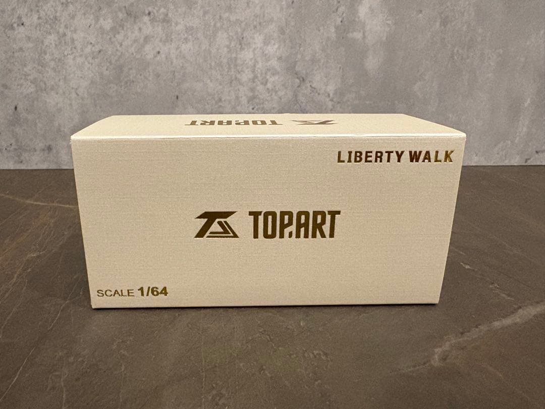 トップアート 1/64 ランボルギーニ カウンタック LBWK ブラック