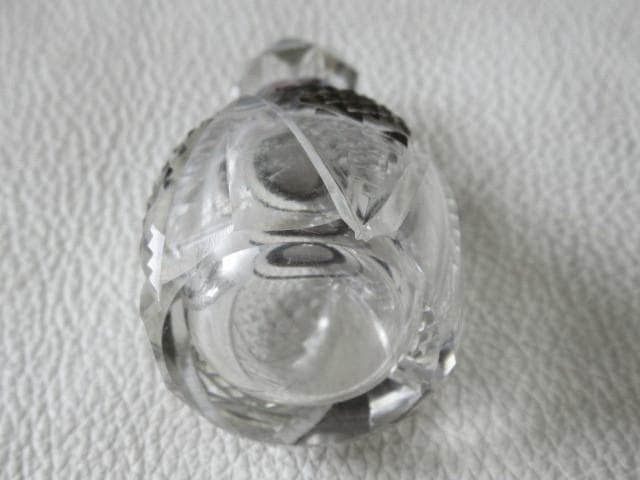 美品 1901年製 英国製◆蓋の下側純銀製 瓶は切子 多面カット蓋付小瓶/香水瓶