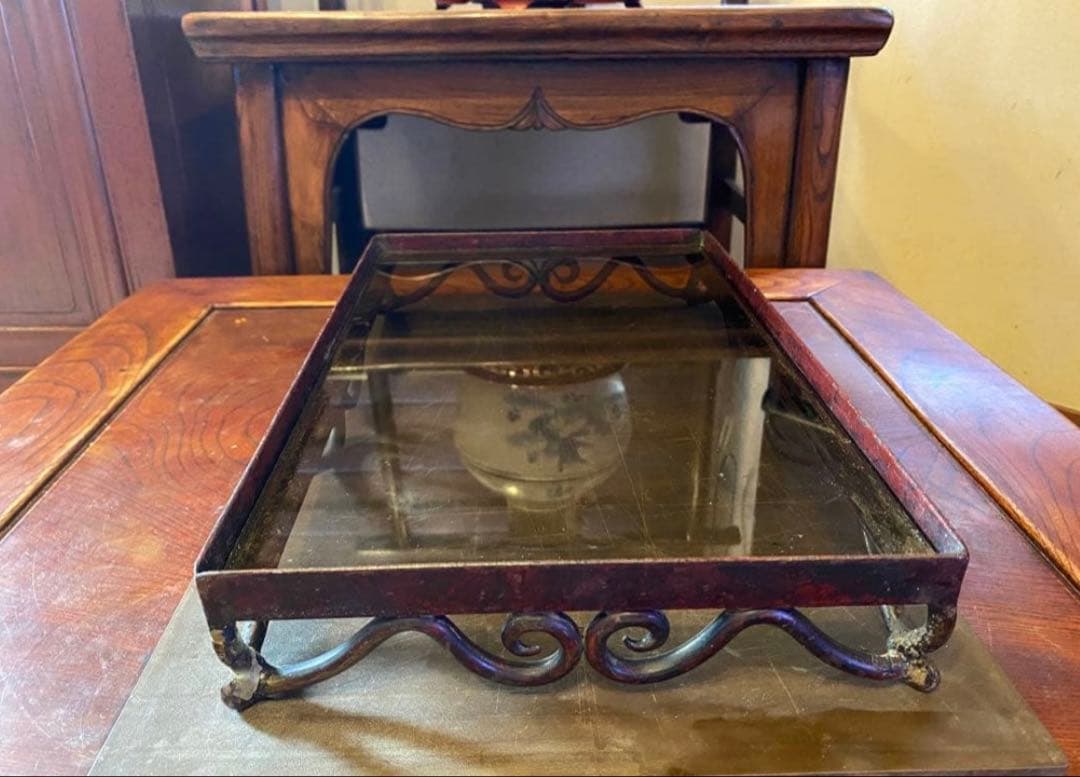 ヴィンテージ　一点物・アイアン製装飾　ガラス台 ハンドメイド　アンティーク　レア